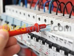 Electricien bâtiment et industrie