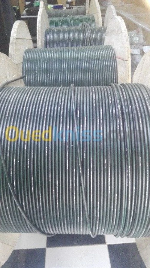 Cable FIBRE OPTIQUE MONOMODE,MULTIMODE
