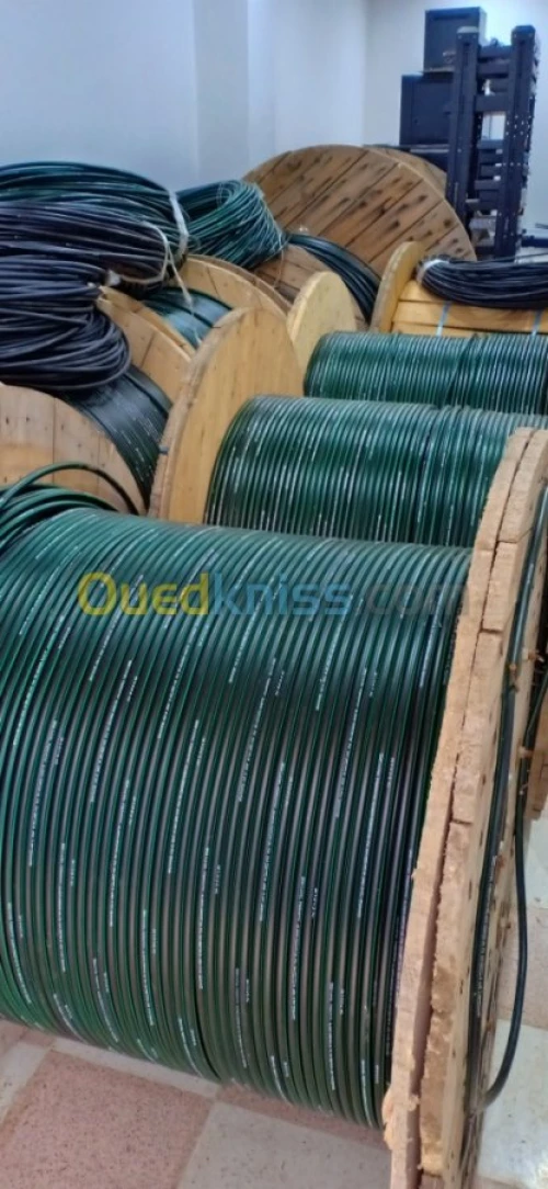Cable FIBRE OPTIQUE MONOMODE,MULTIMODE