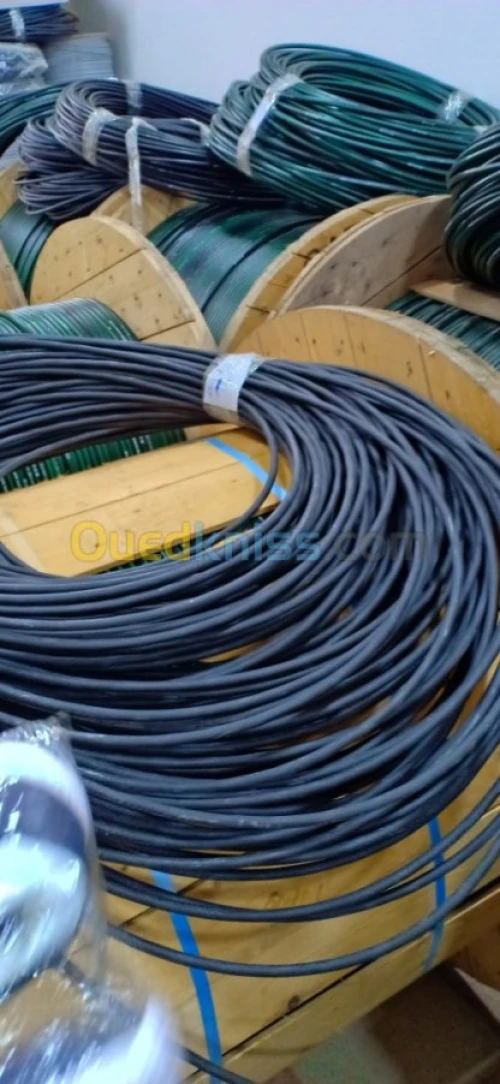 Cable FIBRE OPTIQUE MONOMODE,MULTIMODE