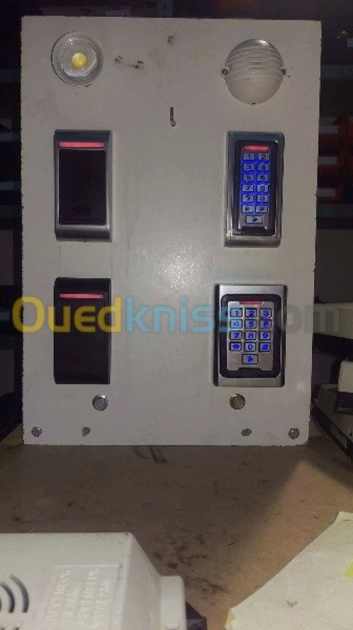 contrôle d accès pour ascenseurs