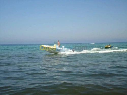 Location de bateaux jet ski et pedalo 
