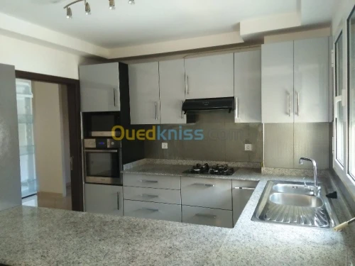 Location Appartement F3 Alger Hydra