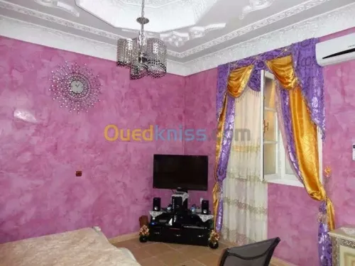 Decoration de peinture et b13
