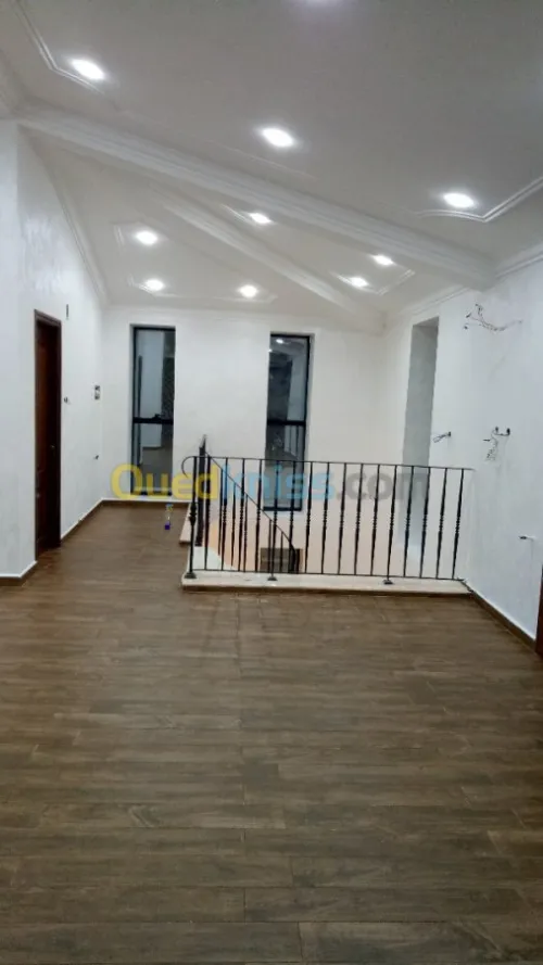 Decoration de peinture et b13