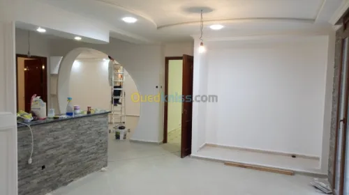 Decoration de peinture et b13