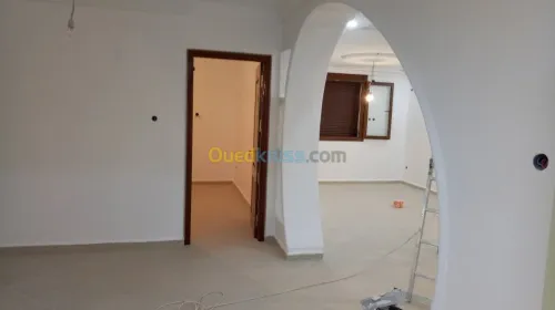 Decoration de peinture et b13