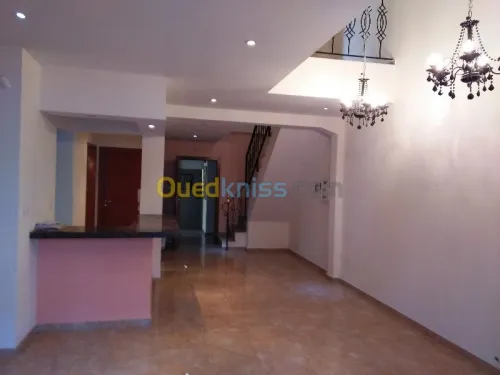 Location Duplex F5 Alger Hydra
