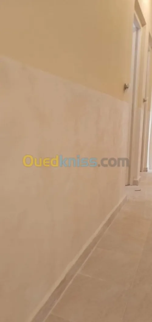 peintre  qualifié