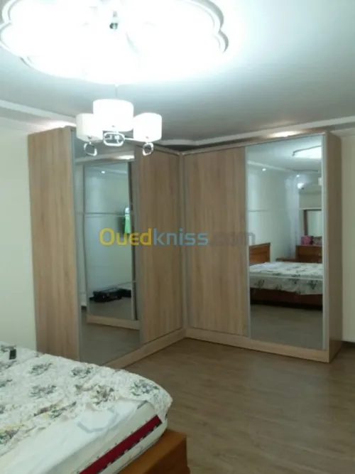 CHAMBRES A COUCHER     ****     sur mesure    ****