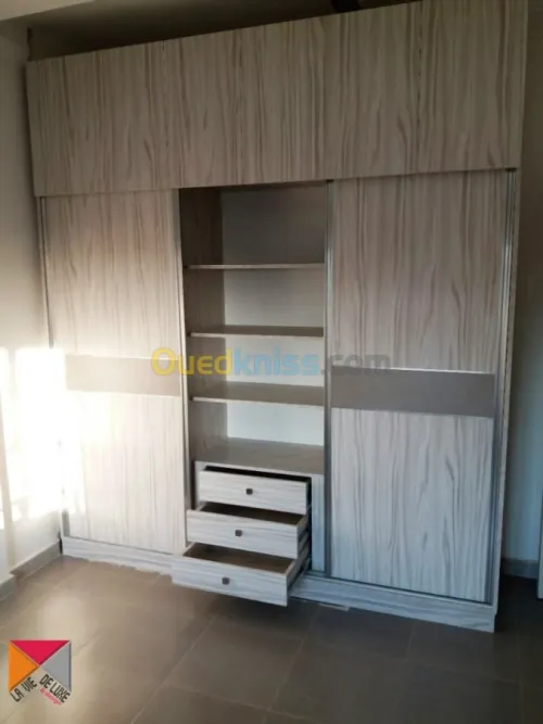 CHAMBRES A COUCHER     ****     sur mesure    ****
