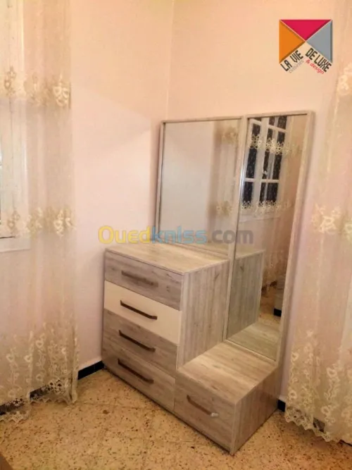 CHAMBRES A COUCHER     ****     sur mesure    ****
