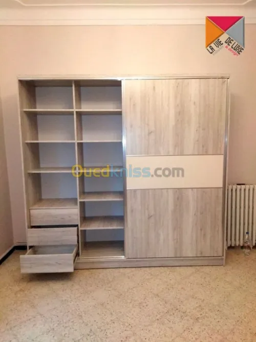CHAMBRES A COUCHER     ****     sur mesure    ****