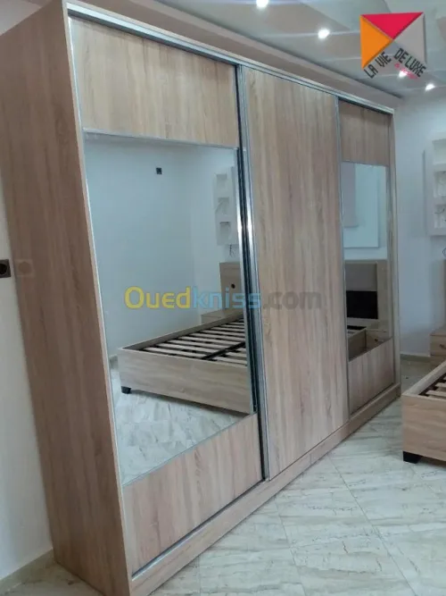 CHAMBRES A COUCHER     ****     sur mesure    ****