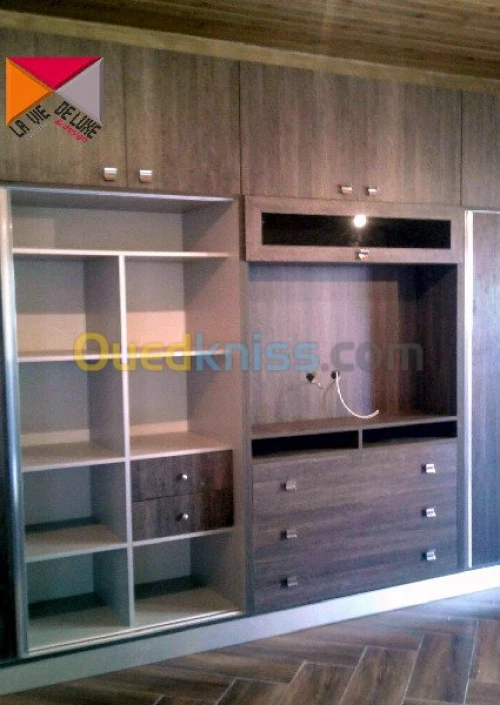 CHAMBRES A COUCHER     ****     sur mesure    ****