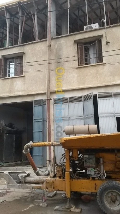 location pompe a beton a piston