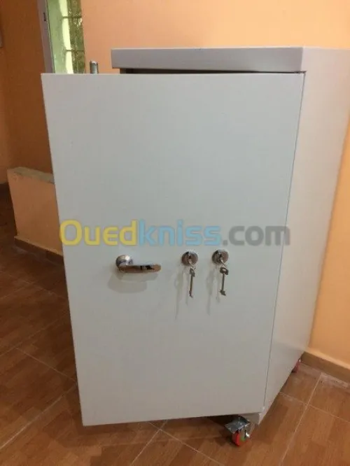 Armoires métallique 