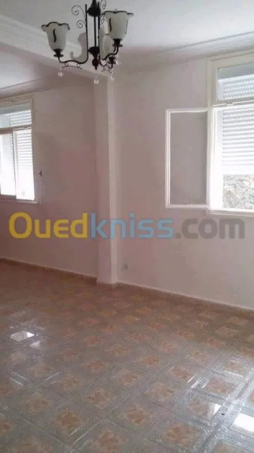 Echange Appartement F3 Tipaza Kolea