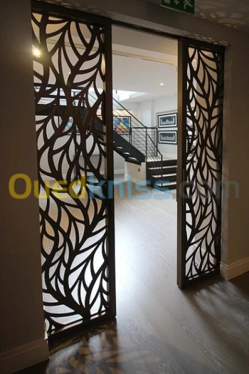  FOREX - PANNEAUX DECORATION .