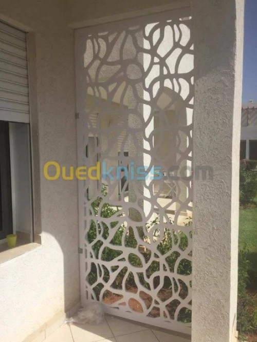  FOREX - PANNEAUX DECORATION .