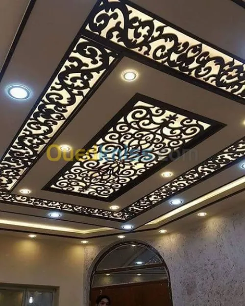 FOREX - PANNEAUX DECORATION .
