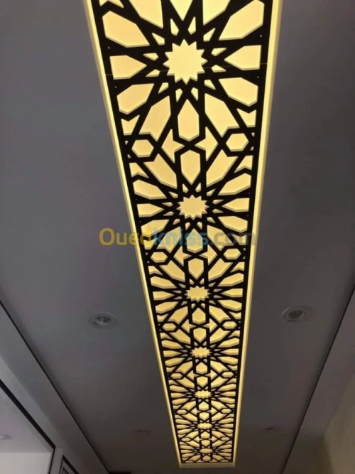  FOREX - PANNEAUX DECORATION .