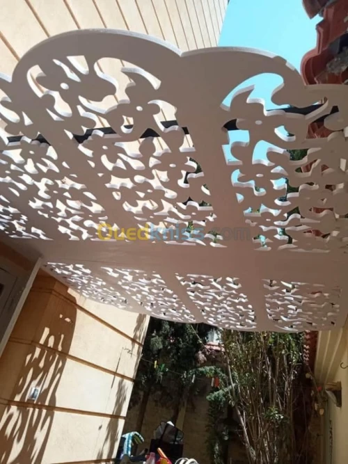  FOREX - PANNEAUX DECORATION .