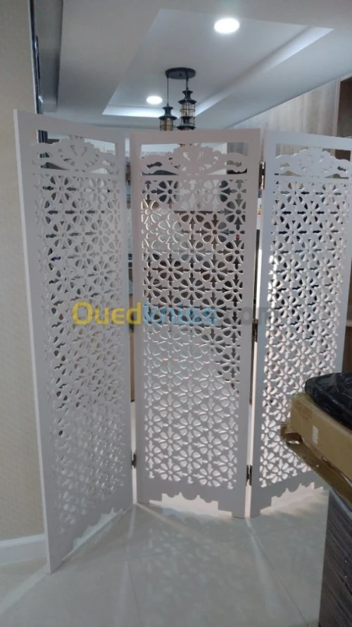  FOREX - PANNEAUX DECORATION .