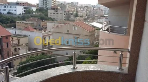 F/p rampe d'escalier en inox et en verre