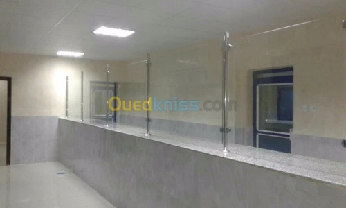 F/p rampe d'escalier en inox et en verre