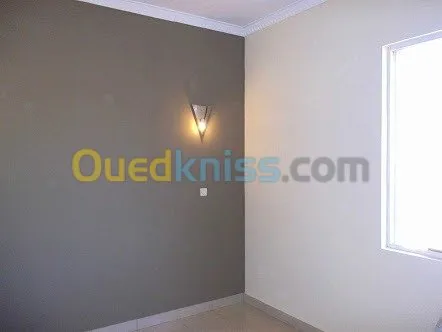 peintre  qualifié