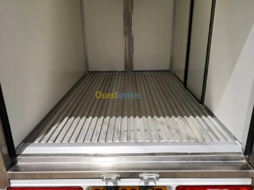 conteneur sur TIRSAM, DFSK, CHERY,PICK-UP(HILUX-NAVARA-B50..)...