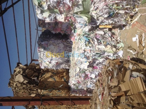 Carton et papier et Cartonette 