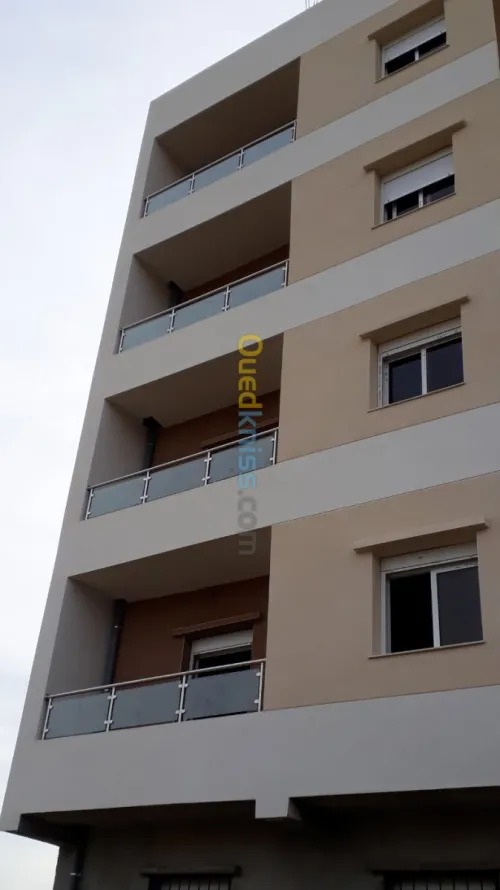 façade en verre trempè