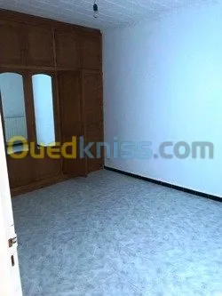 Location Appartement F4 Alger Hydra