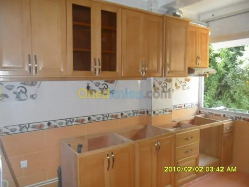 Cuisines sur Mesure en Bois Noble