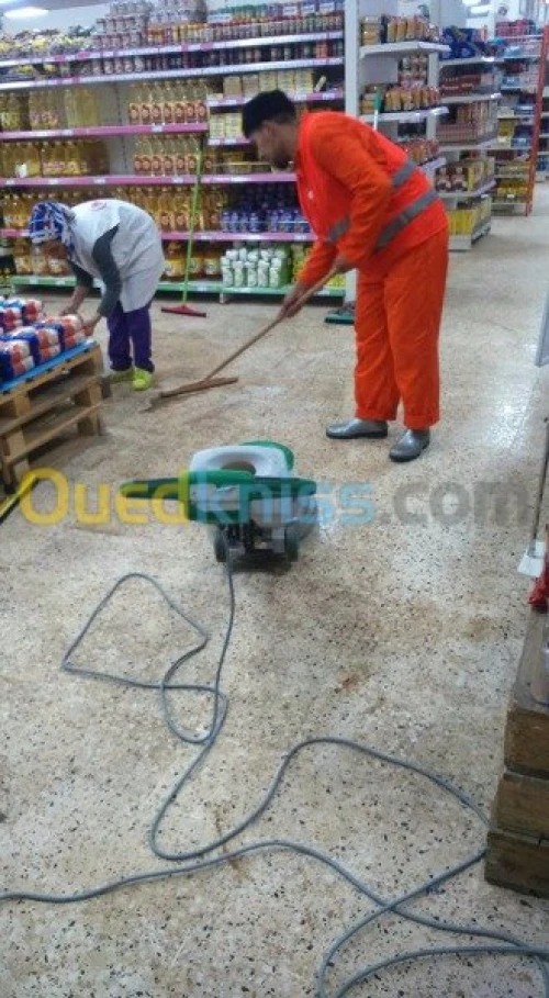 NETTOYAGE, ENTRETIEN ET DÉSINFECTION