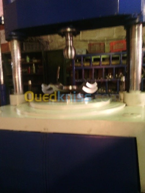 fabrication des moules de poteries