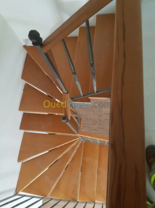 Construction escalier ferronnerie 
