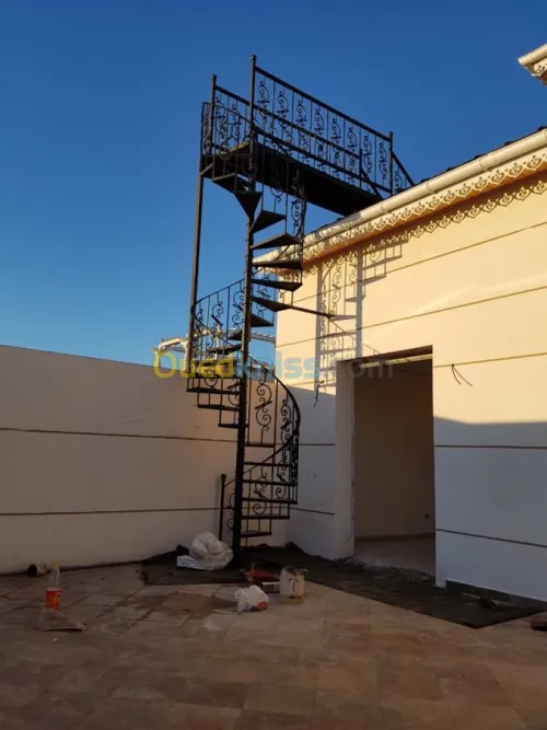 Construction escalier ferronnerie 