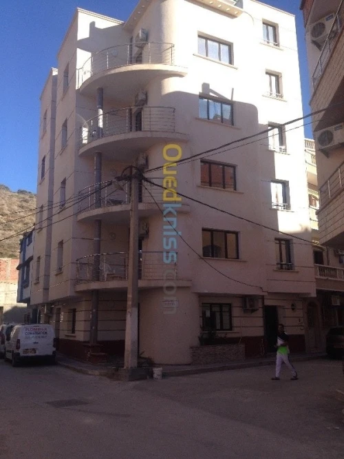Location vacances Appartement F123 Tlemcen Marsa ben mhidi