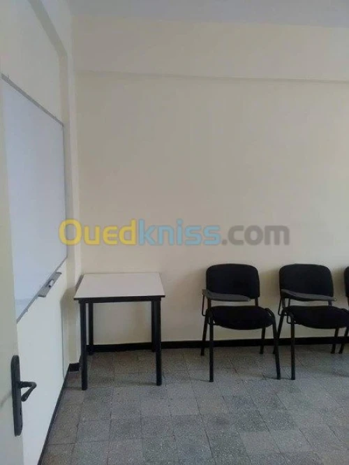 FORMATION: Anglais|Français