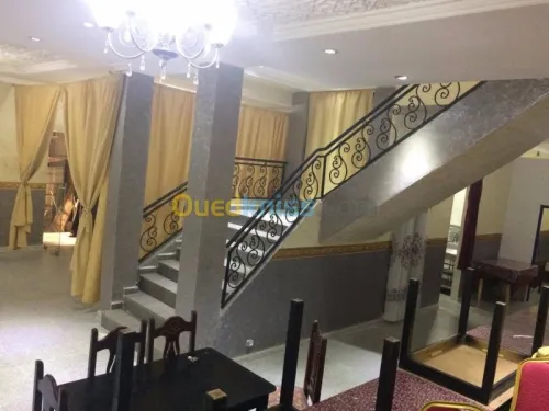 Salle de restauration Hadji