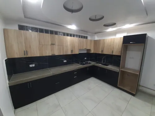 cuisine sur mesure hi-gloss et MDF