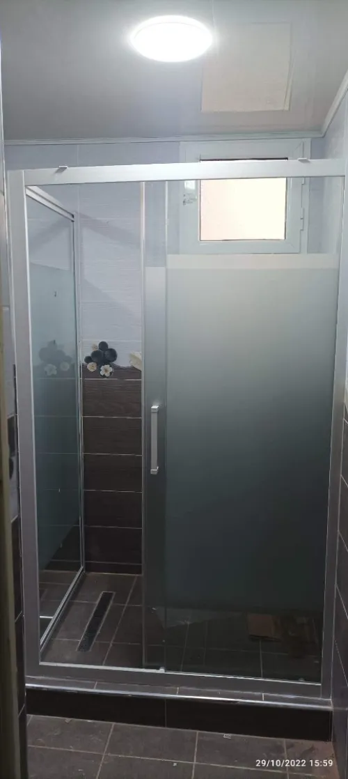 Cabine de douche / baignoire