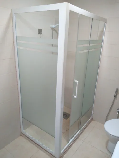 Cabine de douche / baignoire