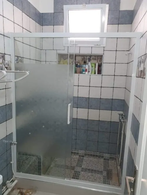 Cabine de douche / baignoire