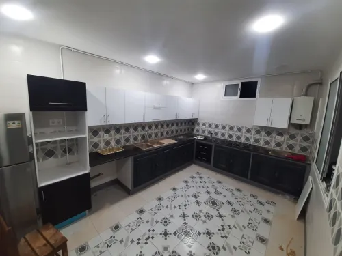 cuisine sur mesure hi-gloss et MDF