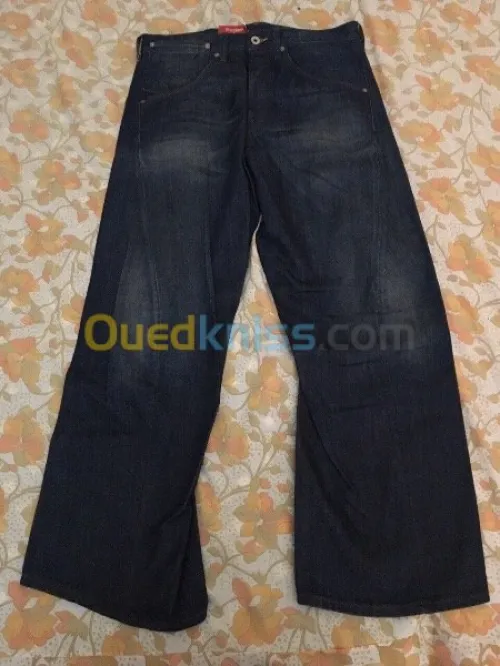 jeans Lévis Strauss 501 original