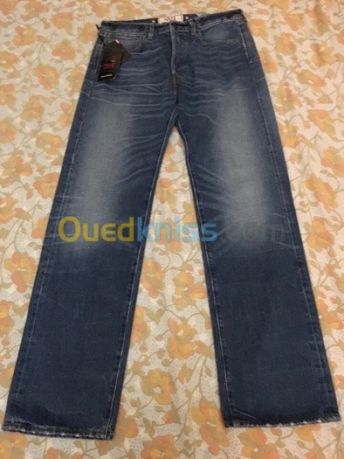 jeans Lévis Strauss 501 original